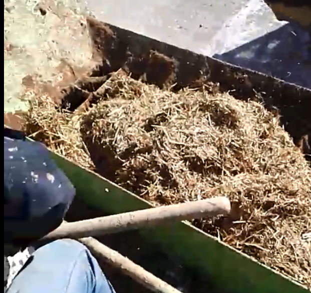 河南恒睿客土噴播機噴播秸稈類纖維效果