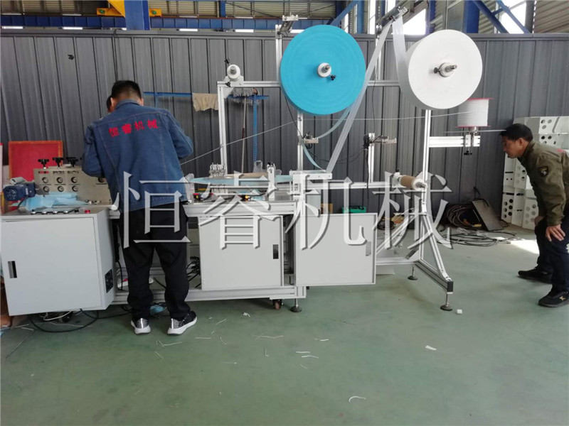 恒睿機械口罩機倉庫