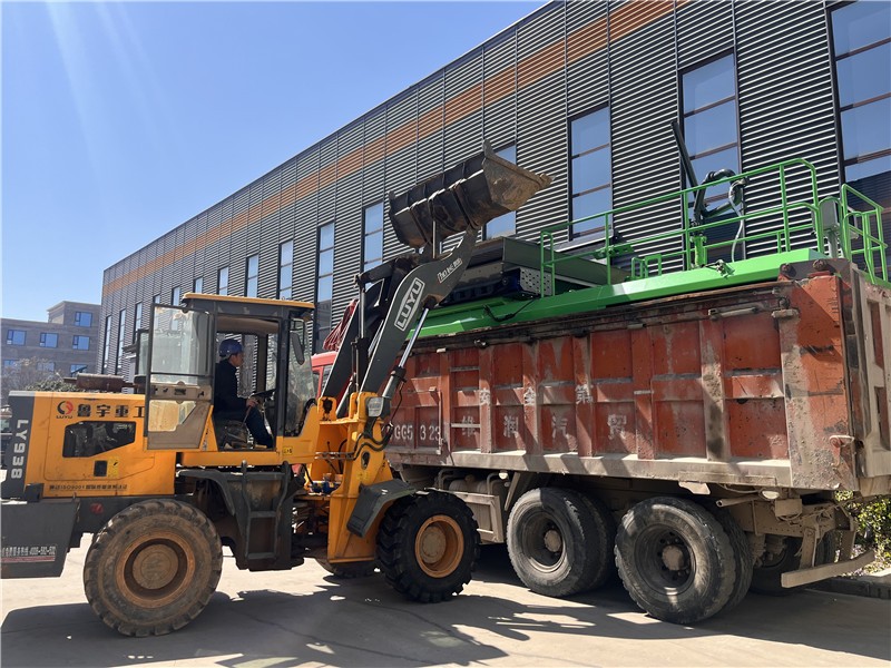 恒睿智能噴播機：多種車型適配的入料篩分系統，工程施工得力伙伴