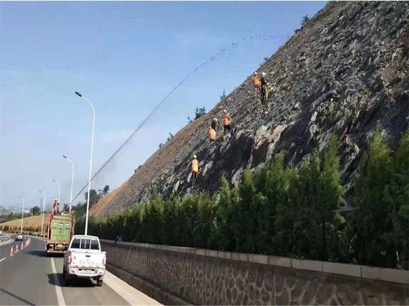 噴播機操作手攻克噴播難題解決回彈漏網(wǎng)的實用技巧