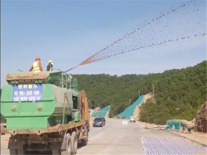 恒睿雙軸攪拌噴播機(jī)：高粘度物料混合效能標(biāo)桿?