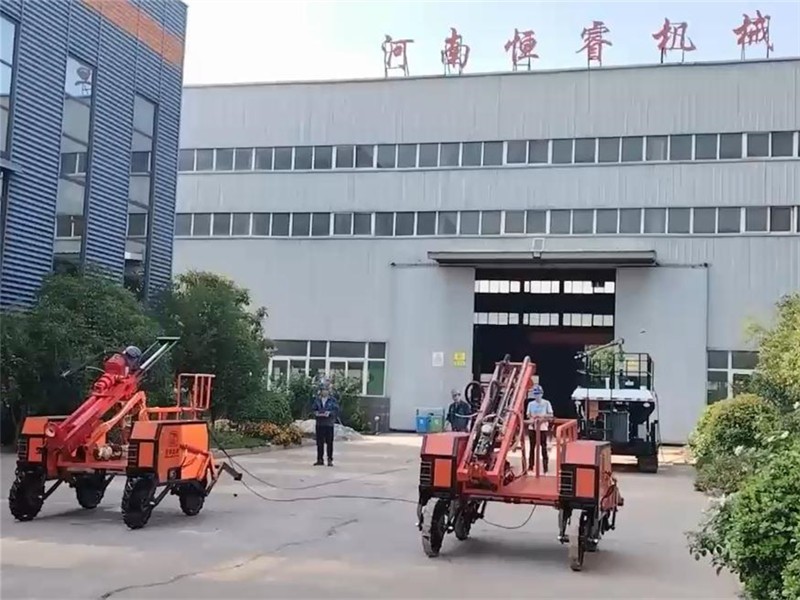 恒睿爬坡鉆機：90 度碎石坡作業難題的解決方案，助力施工效率翻倍